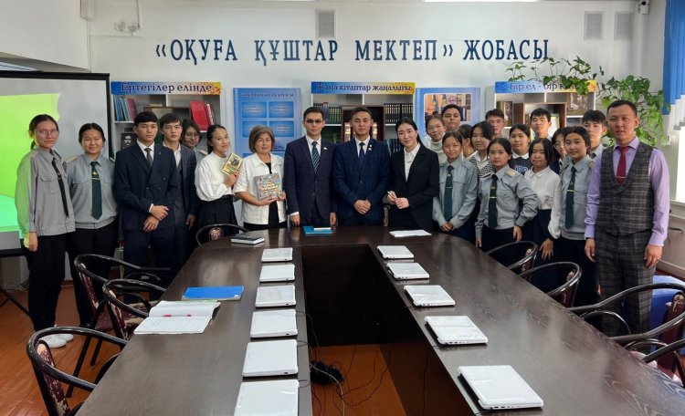 «МЕН ТАҢДАҒАН МАМАНДЫҚ» ТАҚЫРЫБЫНДА КЕЗДЕСУ ӨТТІ